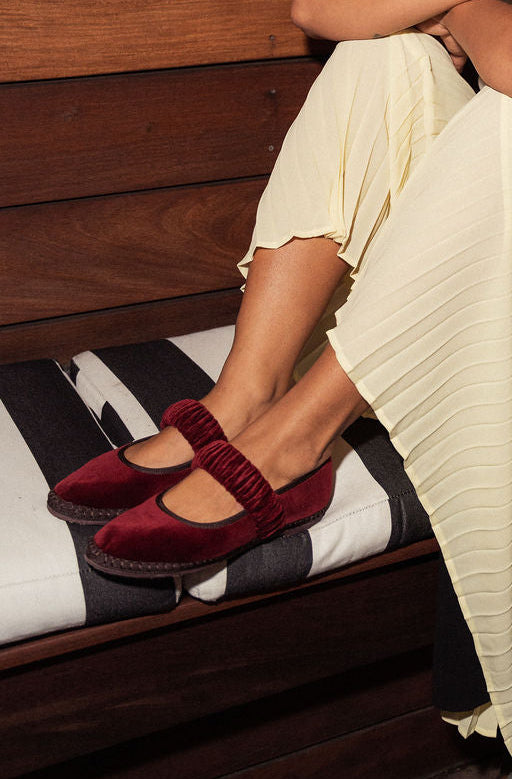Mafalda Burgundy