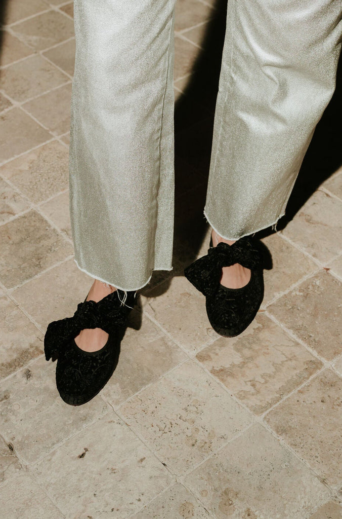 Lyra Sylva Black