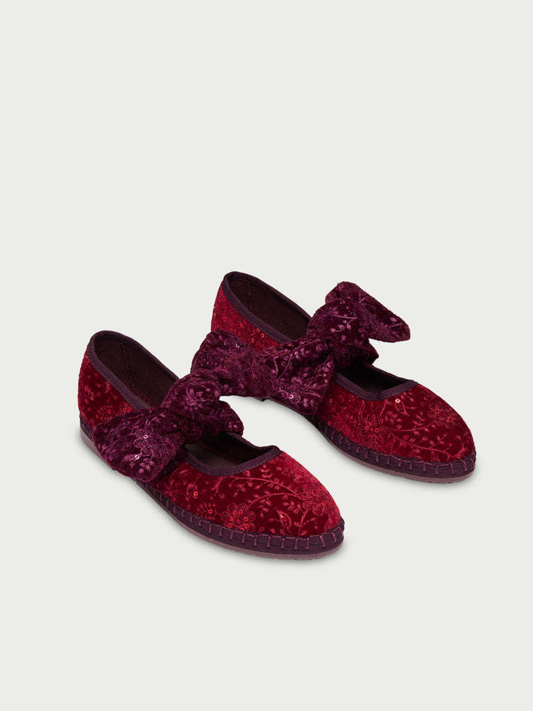 Lyra Sylva Burgundy