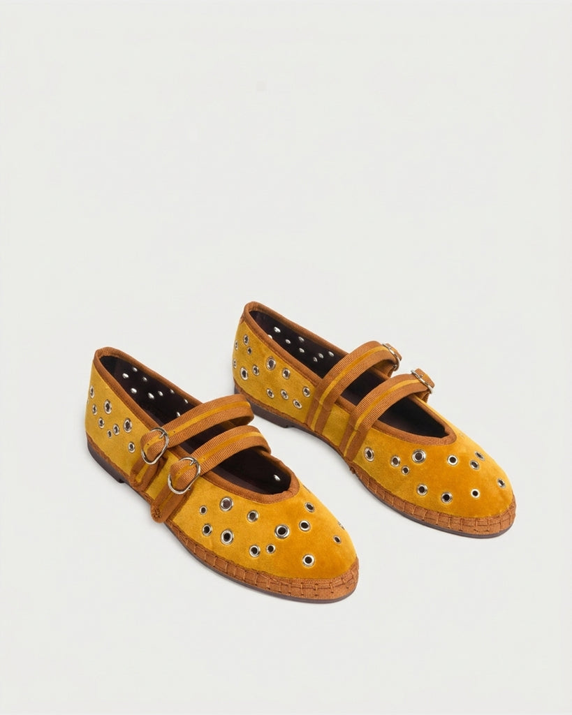 Ophelia Mustard