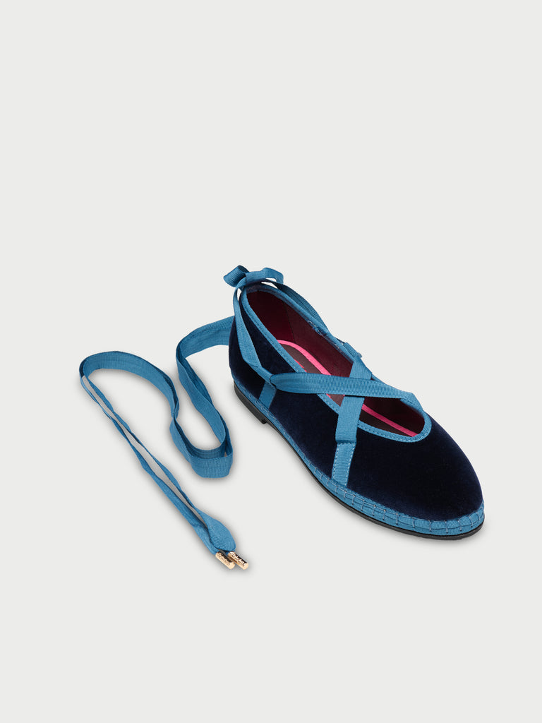 Ribbon Montague